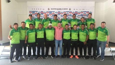 Tri de cara al Hexagonal tiene ayuda de motivador Tri de cara al Hexagonal tiene ayuda de motivador