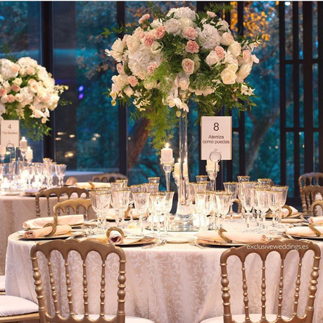 Montaje de mesas de banquete by Exclusive Weddings 