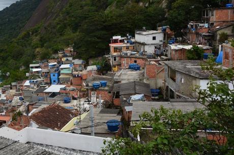 Como visitar una favela y no morir en el intento