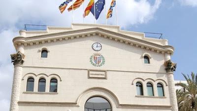 Contra la “Fiesta de la Raza y la Fiesta de la Hispanidad”.