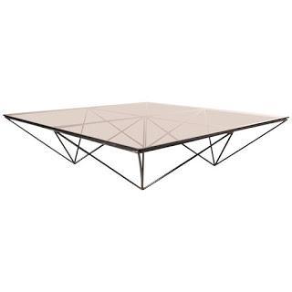 Octubre: Alanda Coffee Table