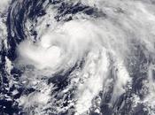 Nicole fortalece Atlántico