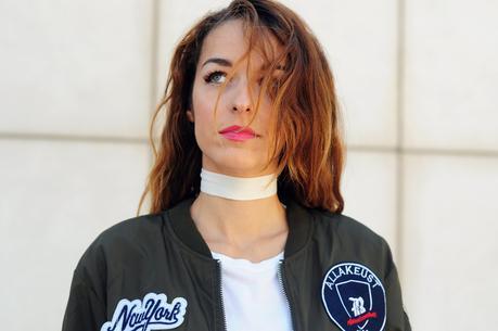 CÓMO LLEVAR CHAQUETA BOMBER CÓMO LLEVAR CHAQUETA BOMBER