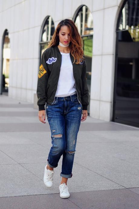 CÓMO LLEVAR CHAQUETA BOMBER CÓMO LLEVAR CHAQUETA BOMBER