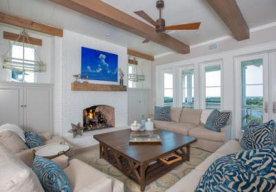 Casa de Playa en Estilo Rustico y Clasico