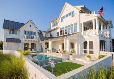 Casa de Playa en Estilo Rustico y Clasico