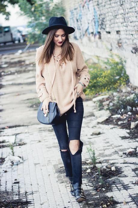 LACE UP SWEATER