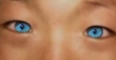 UNA NUEVA RAZA ESTA ENTRE NOSOTROS