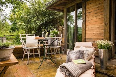 Terrazas en Estilo Rustico