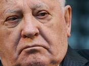 Reaparece viejo conocido mancha frente: Mikhail Gorbachev