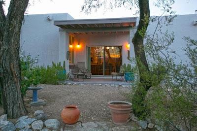 Patios en Estilo Rustico