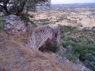 Castillo de Mayorga, en San Vicente de Alcántara: álbum fotográfico