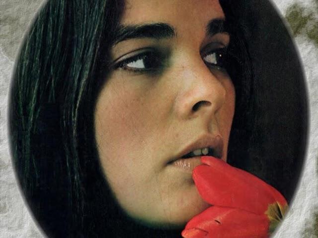 Ali MacGraw - Love Story