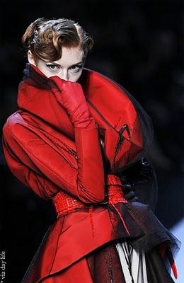 JOHN GALLIANO Alta Costura SS11