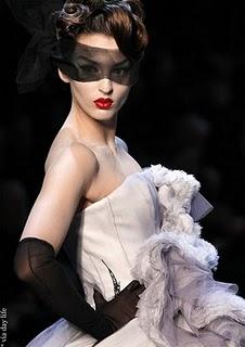 JOHN GALLIANO Alta Costura SS11