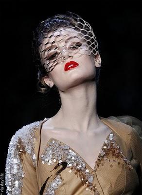 JOHN GALLIANO Alta Costura SS11