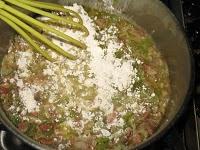 Champiñones rellenos gratinados