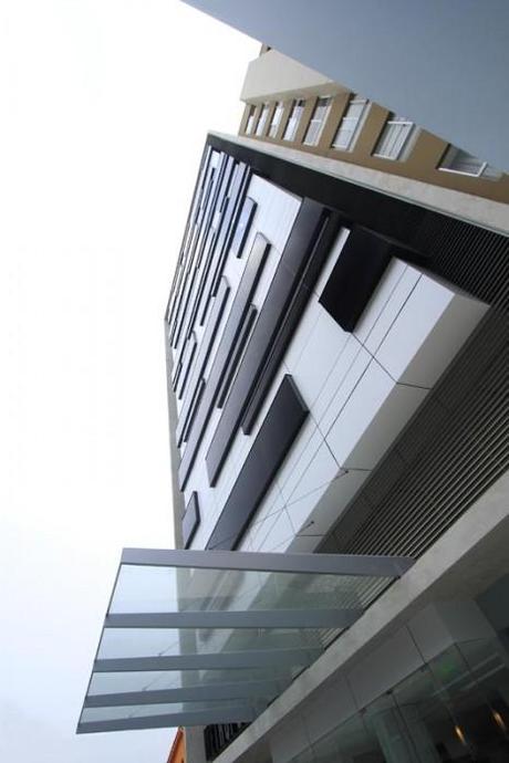 Edificio Metrópolis / José Orrego