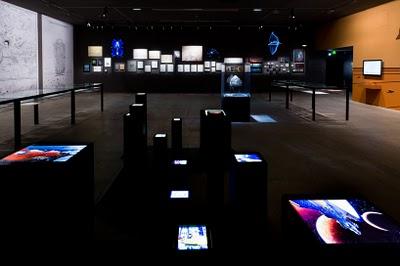 MOEBIUS TRANSE-FORME: Increíble exhibición en París