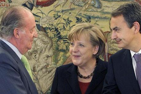 LA BANCA: La gran beneficiada del Robo de las Pensiones y la liquidación de las Cajas