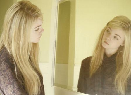 Elle Fanning protagoniza un cortometraje de Rodarte