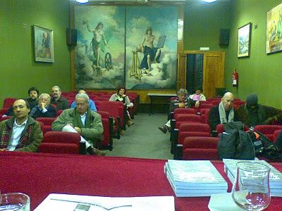 UN SILENCIO RADIANTE: OCHO POETAS BÚLGAROS CONTEMPORÁNEOS