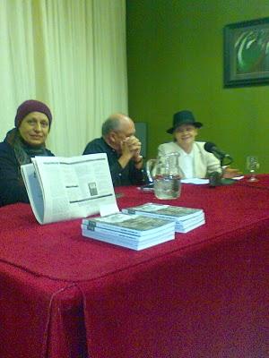 UN SILENCIO RADIANTE: OCHO POETAS BÚLGAROS CONTEMPORÁNEOS