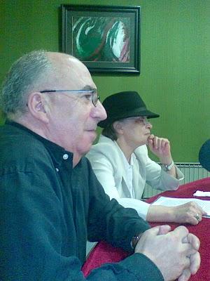 UN SILENCIO RADIANTE: OCHO POETAS BÚLGAROS CONTEMPORÁNEOS