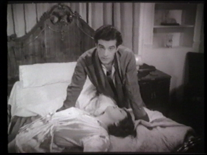 Producciones La Codorniz: Habitación para tres, humorismo español de vanguardia. Elogio a la vida excéntrica, el talento de Tono y los Celuloides rancios