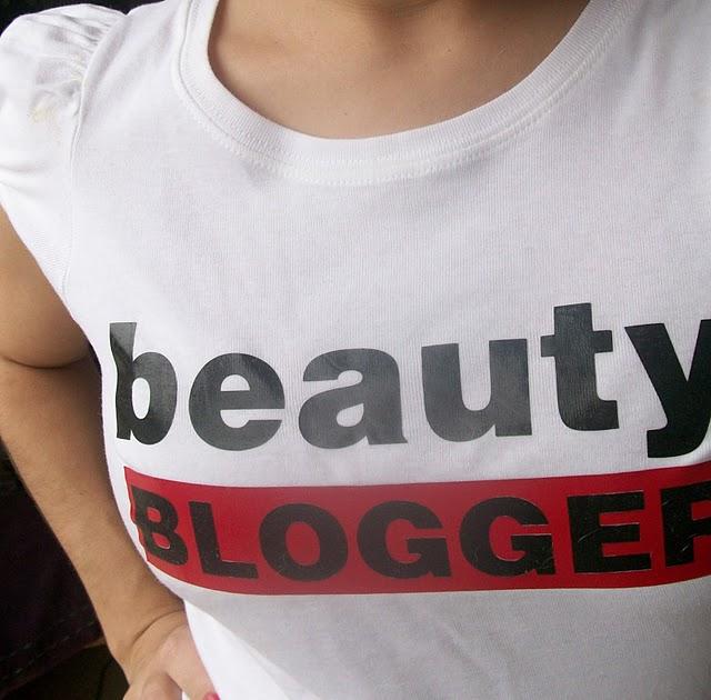 Beauty Blogger (Me)