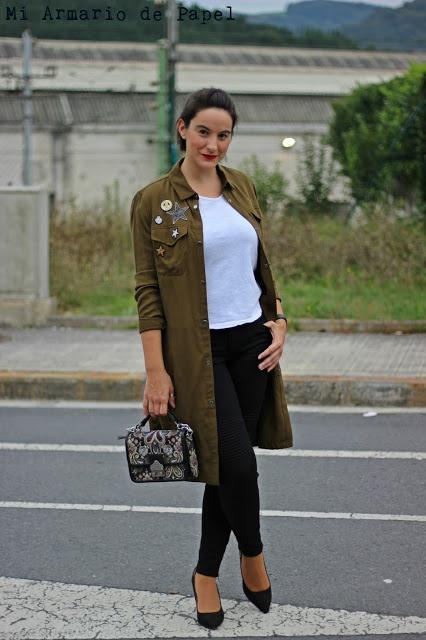 Outfit: Ideas para Vestir una Sobrecamisa Verde Militar