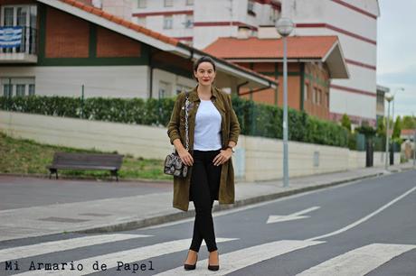 Outfit: Ideas para Vestir una Sobrecamisa Verde Militar