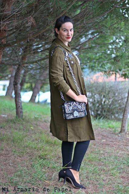 Outfit: Ideas para Vestir una Sobrecamisa Verde Militar