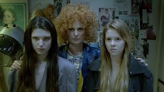 LURE, THE (Córki Dancing) (Polonia, 2015) Fantástico, Musical, Romántico