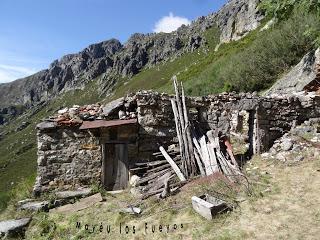 Puente Cimero-El Fielato-Vega l'Eyu-La Raya-Valverde-Puerto los Fueyos