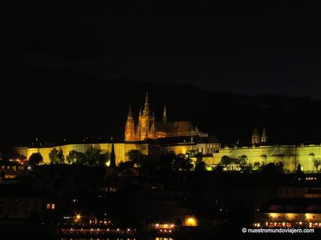 Praga; el recinto del Castillo y el callejón de Oro