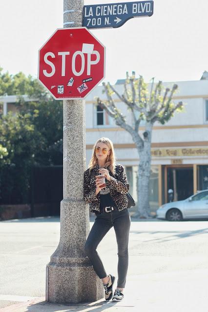 UN LOOK PARA CADA DÍA DE LA SEMANA (62).-