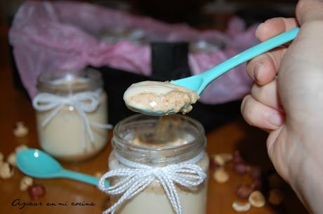 Yogurt griego de avellanas caramelizadas