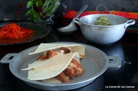 Cochinita Pibil con Mayonesa de Chipotle, mi versión de Yucatán