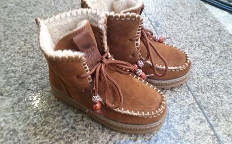 BOTAS CALENTITAS PARA NIÑA