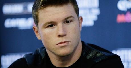 Saúl ‘Canelo’ Álvarez recibió el título mundial superwelter de la OMB Saúl ‘Canelo’ Álvarez recibió el título mundial superwelter de la OMB