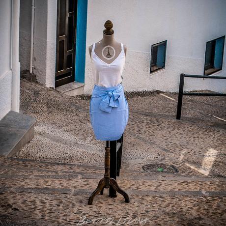Maniquí en mitad de la calle | Peñíscola Maniquí en mitad de la calle