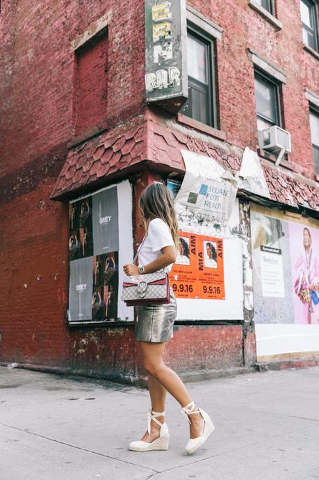 Metallic nyfw-new_york_fashion_week_ss17-street_style-outfit-collage_vintage-metallic_leather_skirt-gucci_bag-soludos_espadriles-3