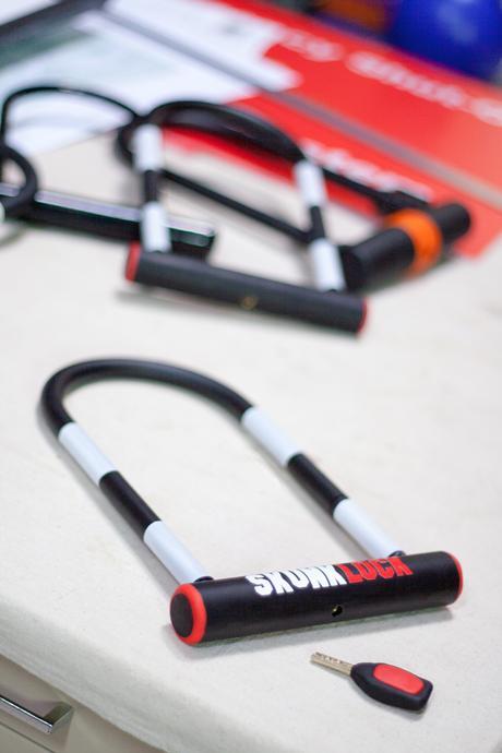 SkunkLock el candado para ciclismo con una sorpresa química