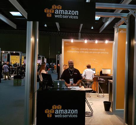 aws solution exchange vmworld barcelona