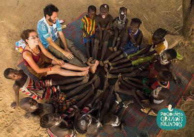 Pequeños grandes mundos por Argentina