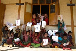 Pequeños grandes mundos por Argentina