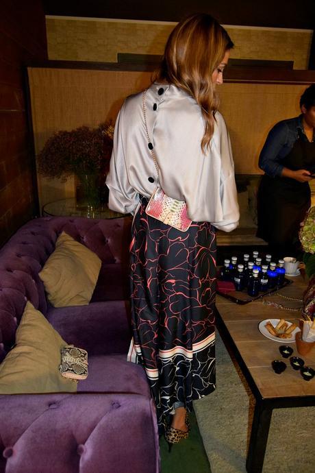 nomad fashion show: LOOK 1 nomad fashion show: LOOK 1