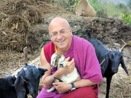 El monje budista Matthieu Ricard sobre la profunda incongruencia con la que tratamos a los animales