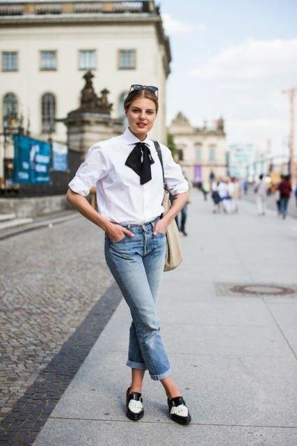 bow blouse street style 12